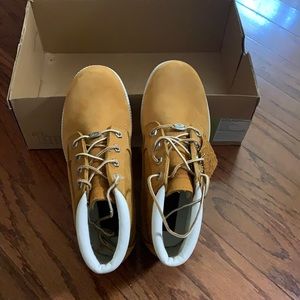 Like New Women Timberland